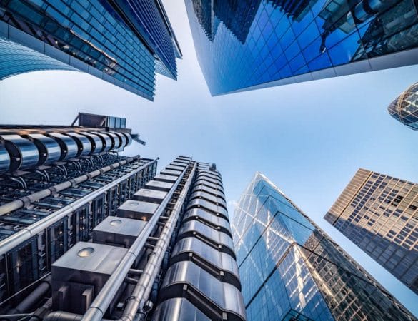 cloud-office-space-1-585x450 cloud-office-space-1-585x450